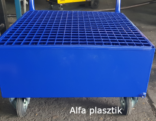 Két hordós fém kármentő kocsi